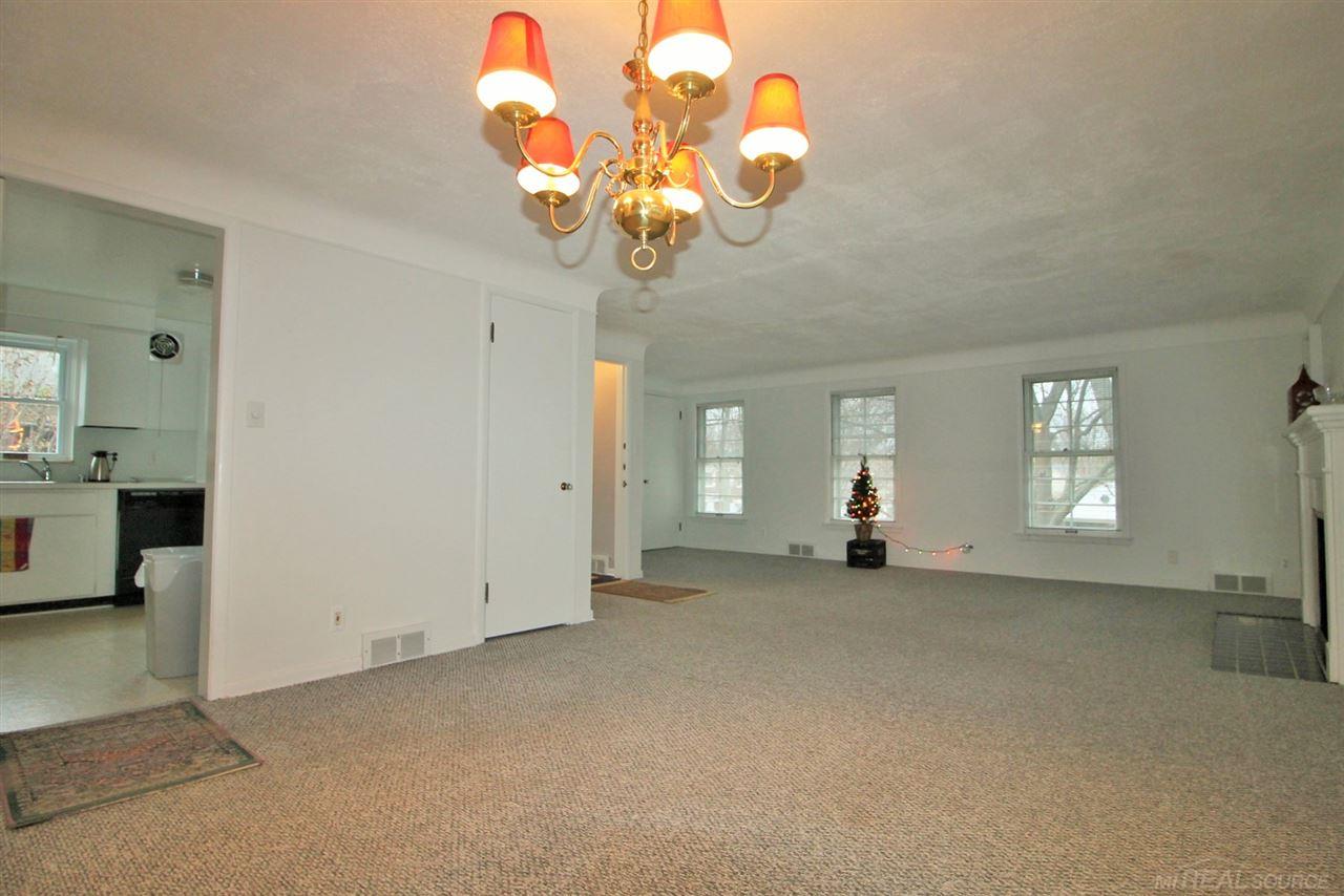 735 Harcourt Road, Unit 737 Grosse Pointe Park, MI 48230 - Photo 42 of 55