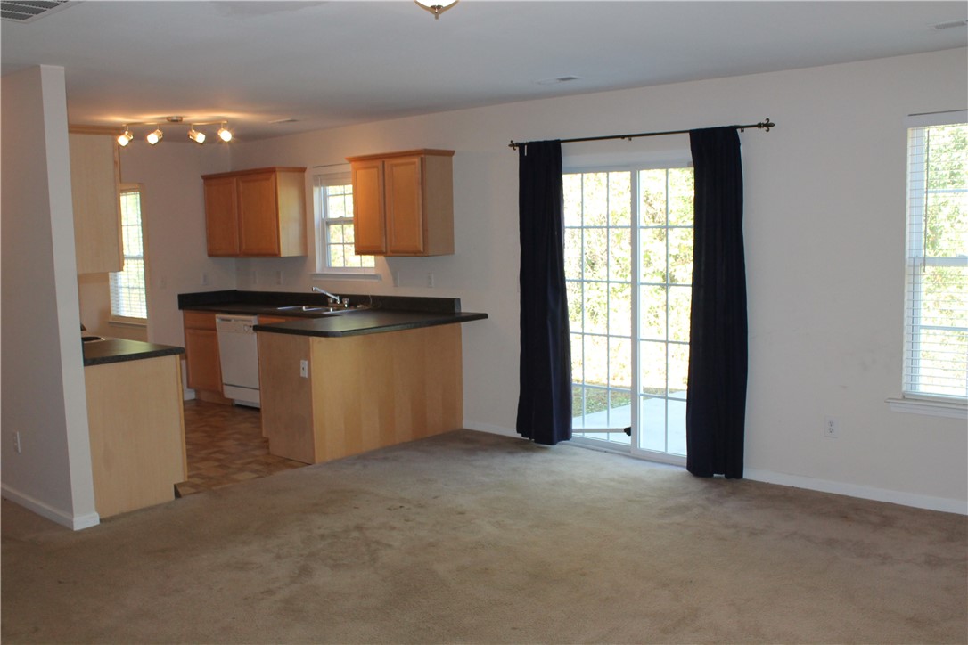 145 Strawberry Place Anderson, SC 29624 - Photo 10 of 50 Gallery Image 10