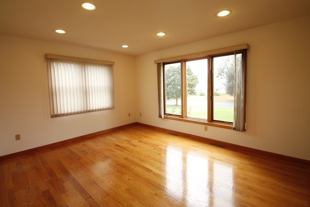 18 High Meadow Road Hadley, MA 01035 - Photo 16 of 30 Gallery Image 16