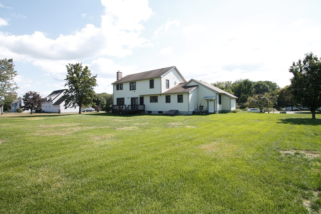 18 High Meadow Road Hadley, MA 01035 - Photo 4 of 30 Gallery Image 4