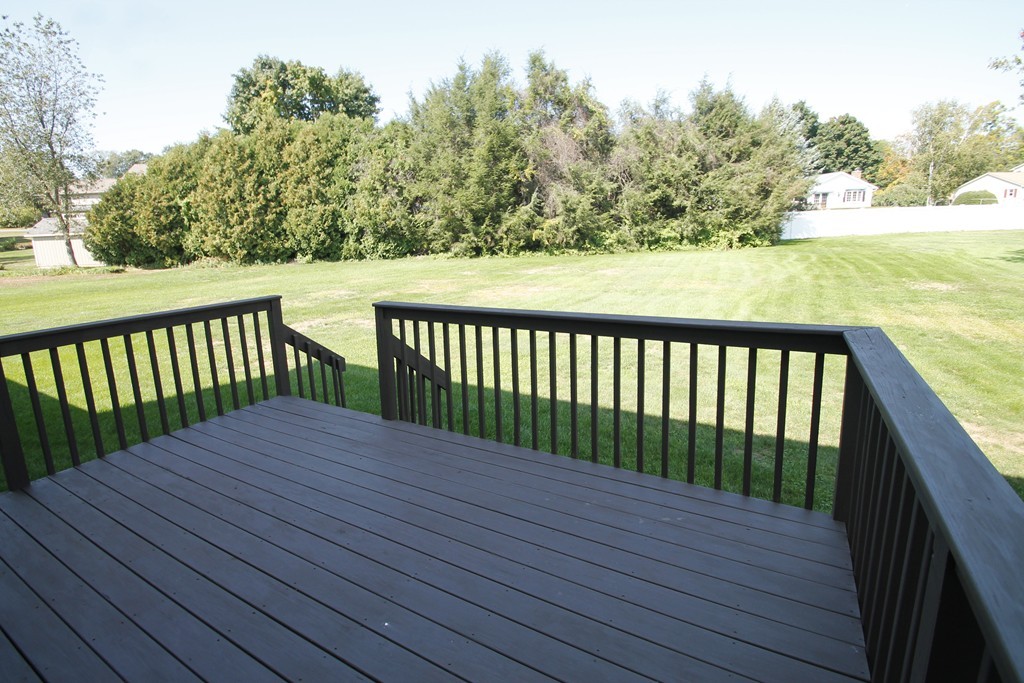 18 High Meadow Road Hadley, MA 01035 - Photo 7 of 30 Gallery Image 7