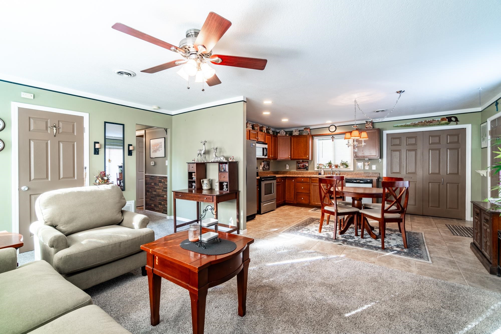 6310 Mayfair Road Fort Wayne, IN 46816 - Photo 5 of 18
