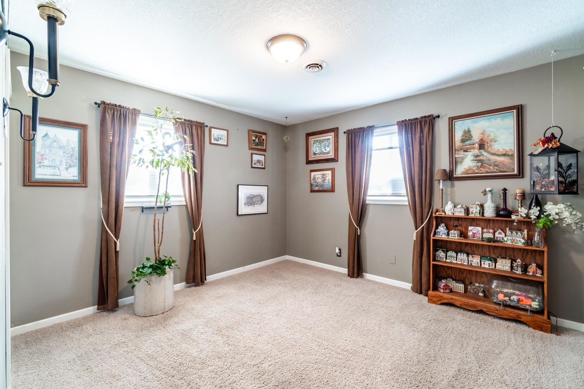 6310 Mayfair Road Fort Wayne, IN 46816 - Photo 8 of 18
