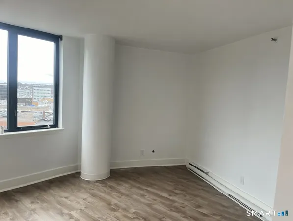 $3,800 | 25 Forest Street, Unit 7K, Stamford, CT 06901