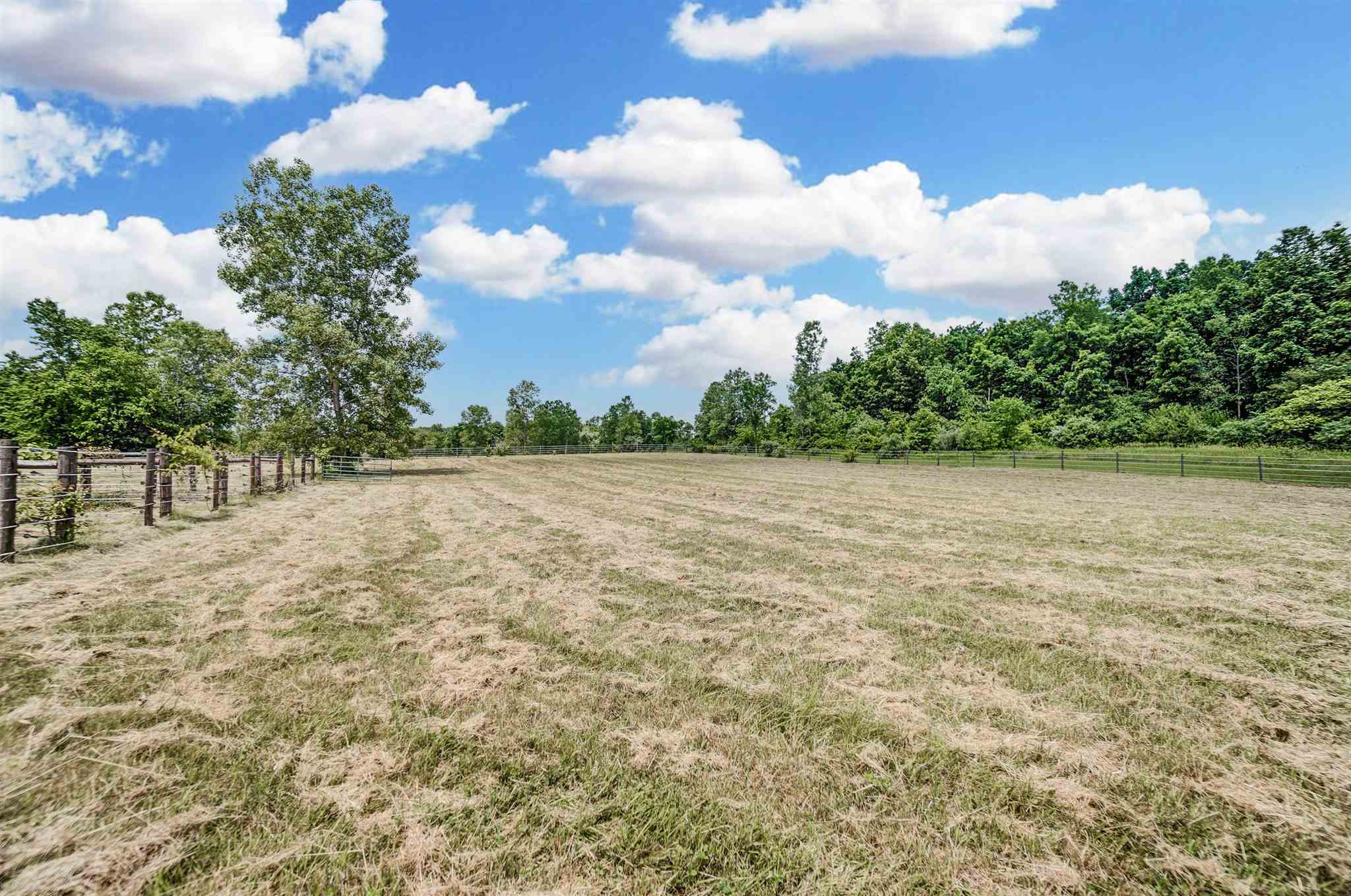 16807 Painter Road Leo, IN 46765 - Photo 33 of 34