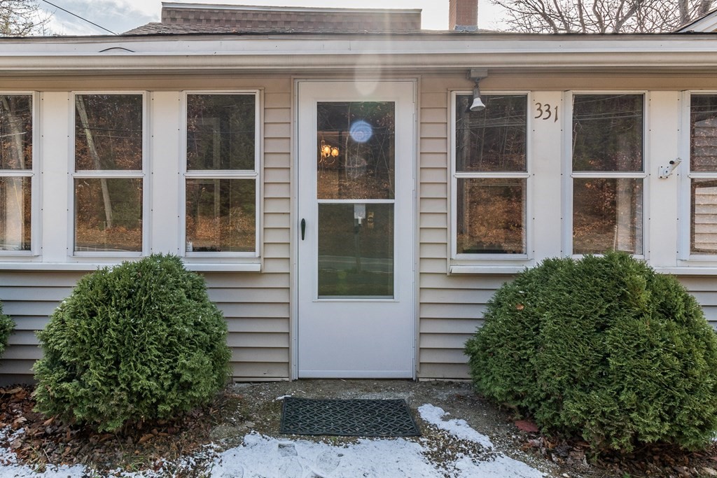 331 State Road Templeton, MA 01436 - Photo 3 of 37