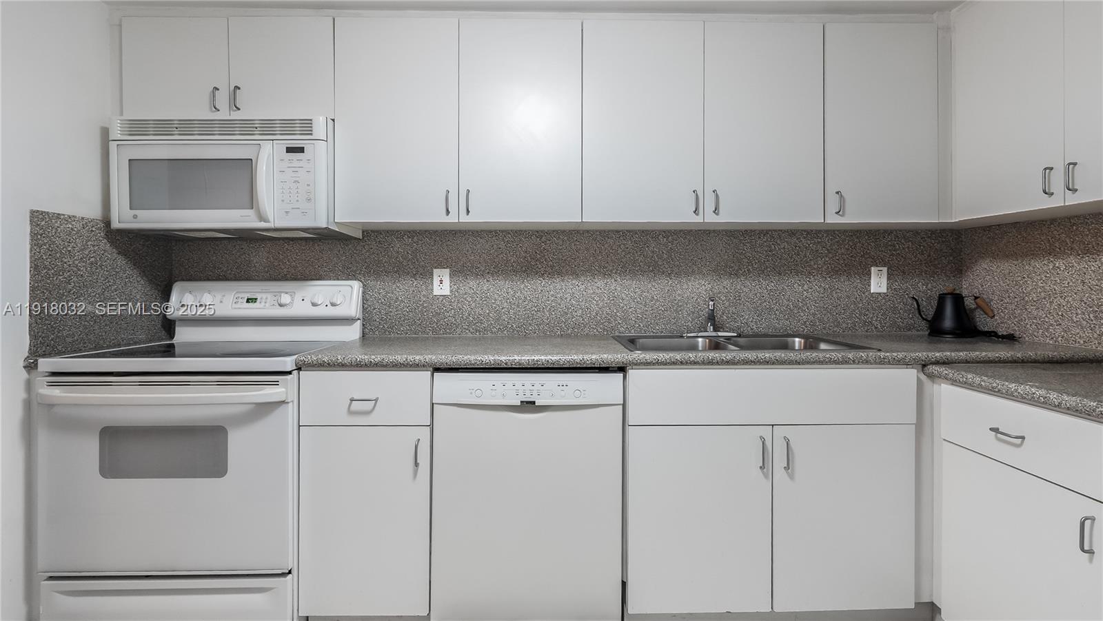 8888 Collins Avenue, Unit 103 Surfside, FL 33154 - Photo 8 of 22