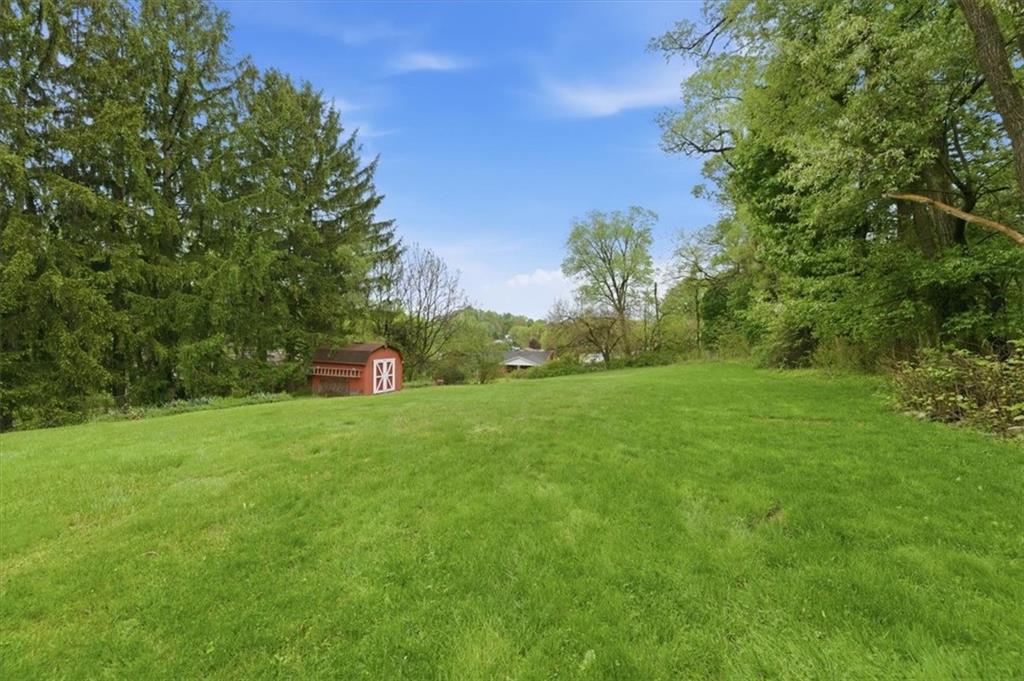 238 Center Grange Road Aliquippa, PA 15001 - Photo 29 of 33 Gallery Image 29
