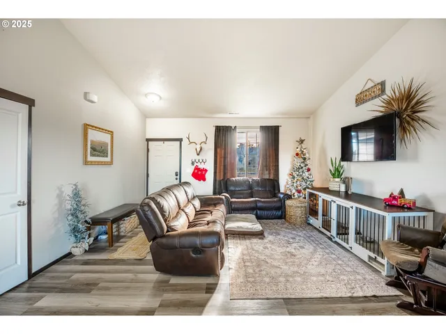 $322,400 | 313 Lincoln Avenue, Umatilla, OR 97882