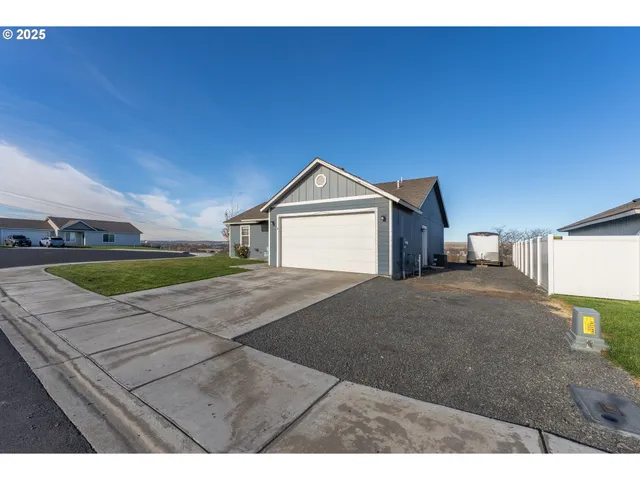 $322,400 | 313 Lincoln Avenue, Umatilla, OR 97882