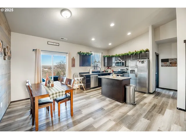 $322,400 | 313 Lincoln Avenue, Umatilla, OR 97882