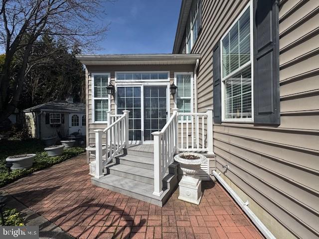94 Green Lane Nottingham, PA 19362 - Photo 15 of 29 Sunroom door