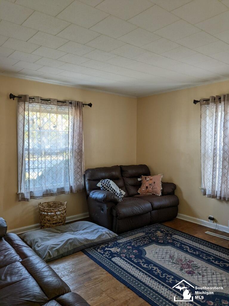 15391 Dayton Road Monroe, MI 48161 - Photo 7 of 8 50093791-6.JPG
