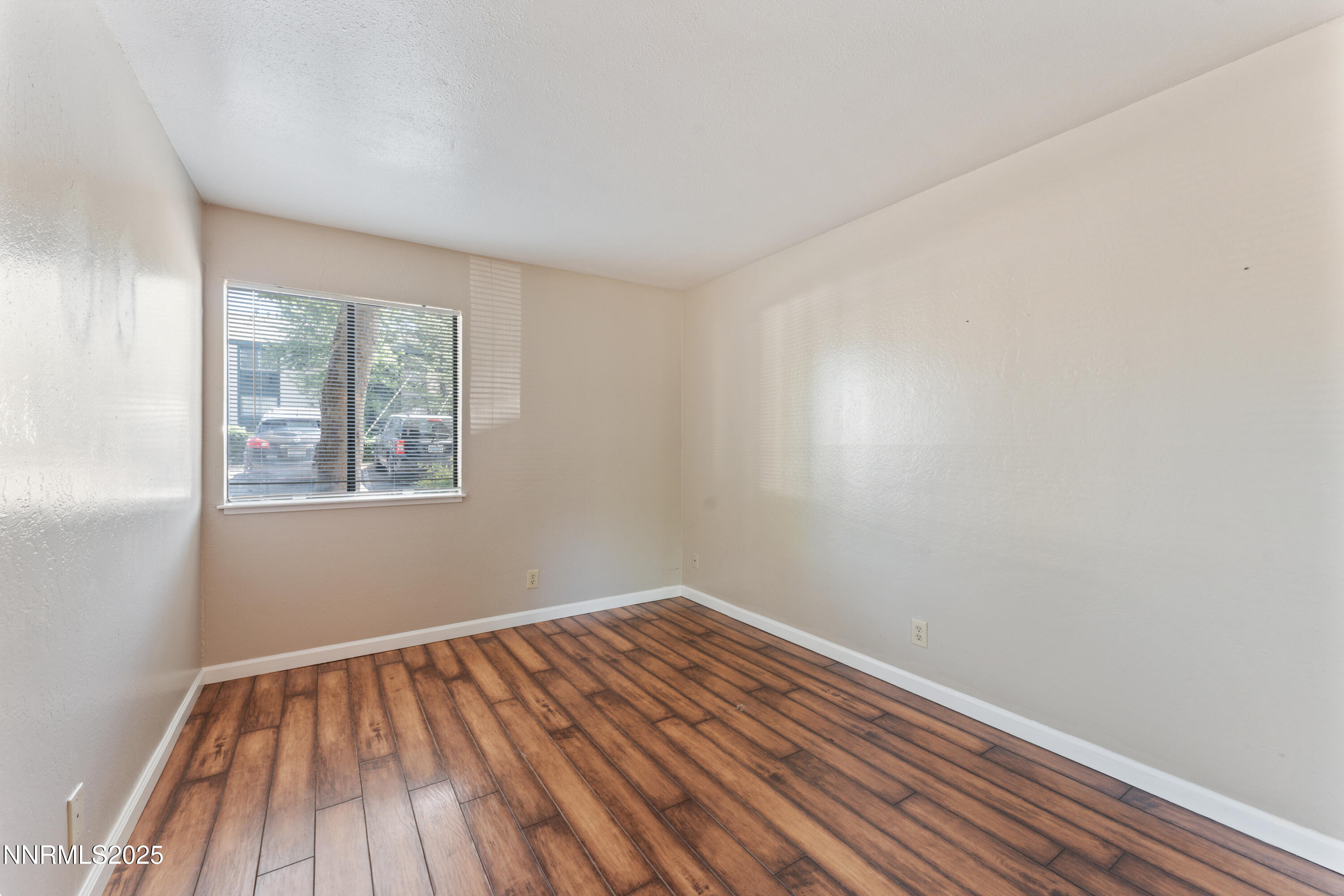 2955 Lakeside Drive, Unit 137 Reno, NV 89509 - Photo 14 of 31 DS204383(1)