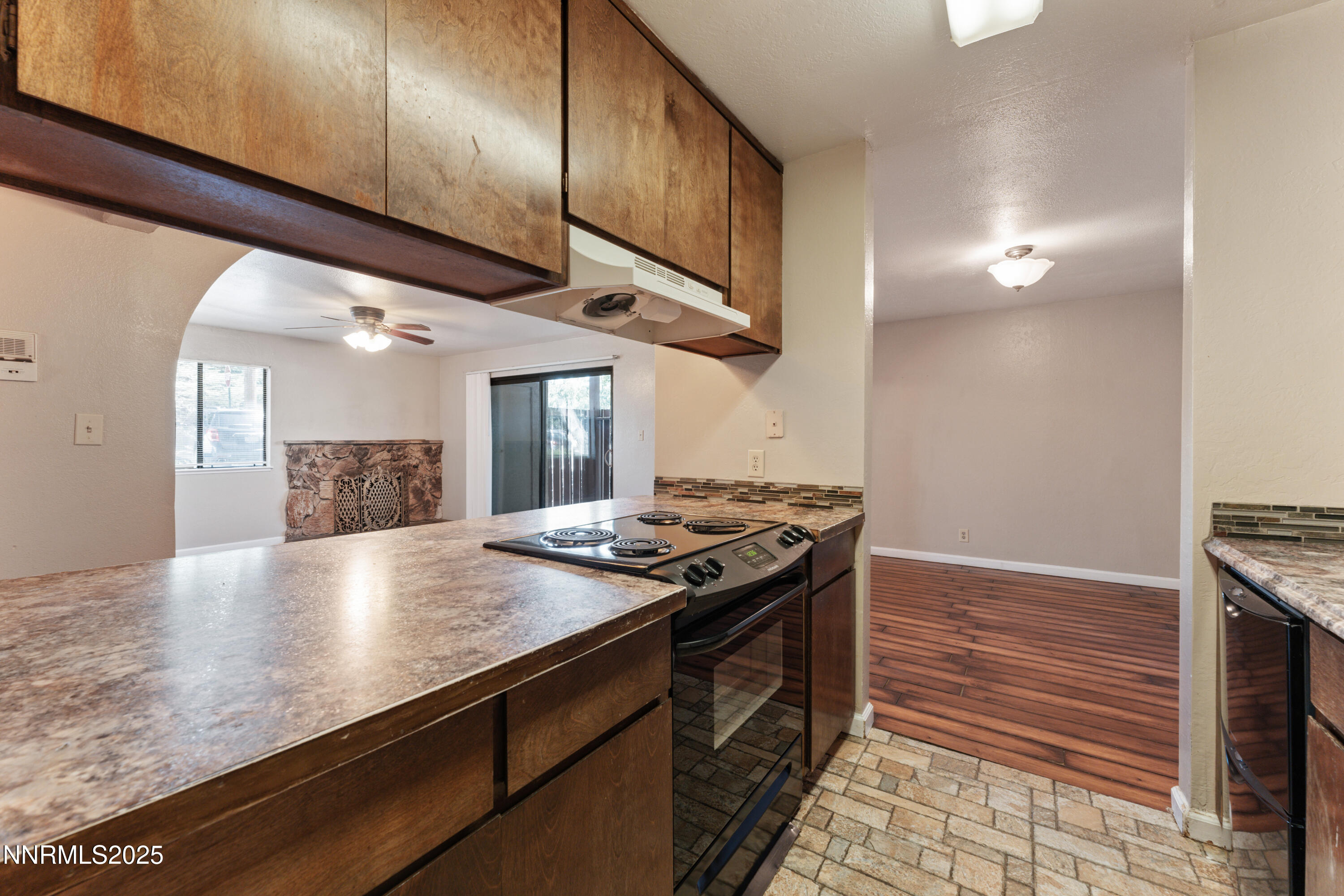 2955 Lakeside Drive, Unit 137 Reno, NV 89509 - Photo 9 of 31 DS204466(1)
