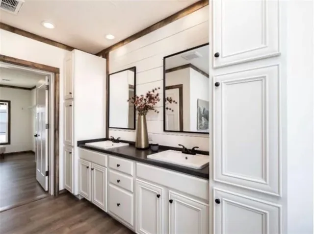 $1,100,000 | 1590 Buttermilk Road Southwest, Cave Spring, GA 30124