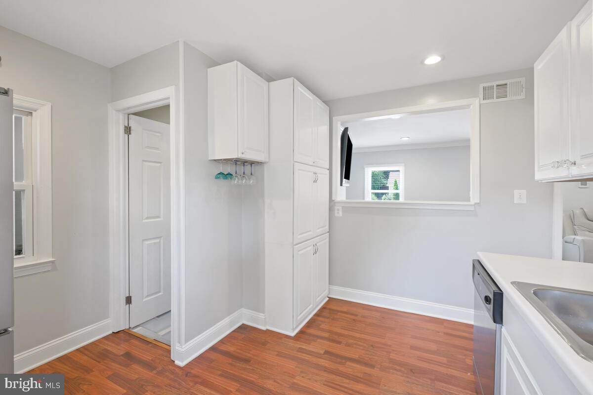 12229 Selfridge Road Silver Spring, MD 20906 - Photo 12 of 30