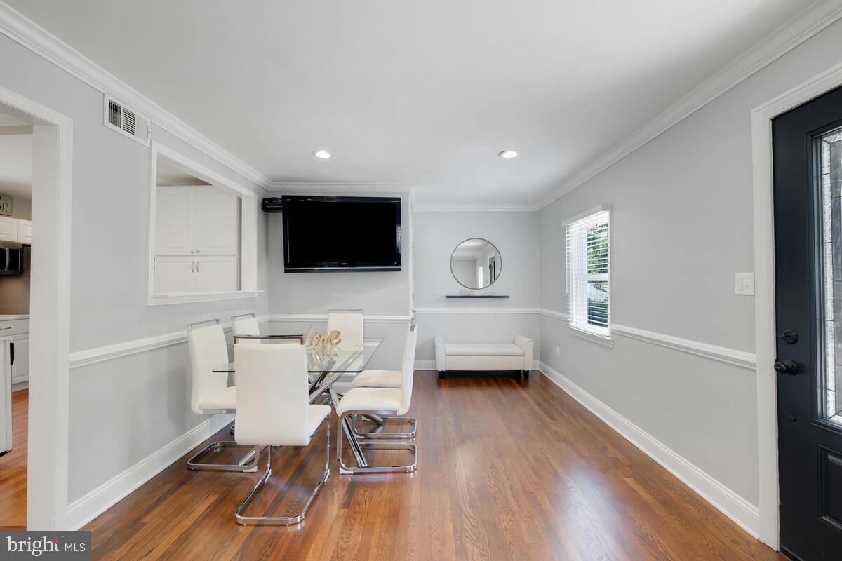 12229 Selfridge Road Silver Spring, MD 20906 - Photo 3 of 30
