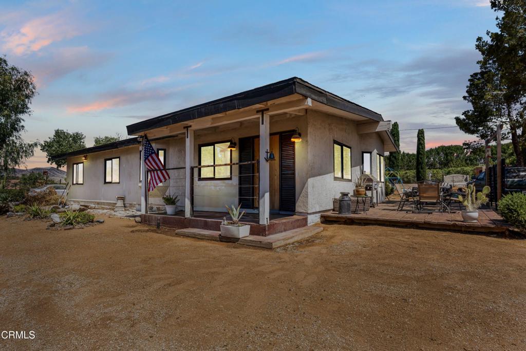 33011 Crown Valley Road Acton, CA 93510 - Photo 3 of 32