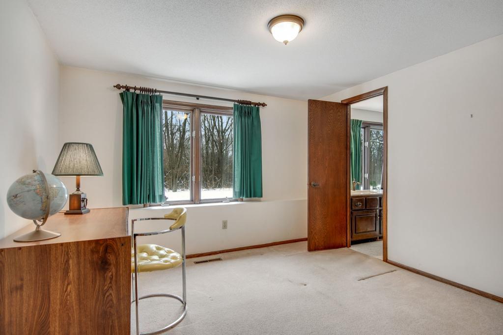 5924 Schaefer Road Edina, MN 55436 - Photo 16 of 22