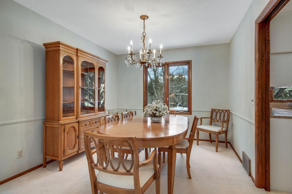 5924 Schaefer Road Edina, MN 55436 - Photo 8 of 22