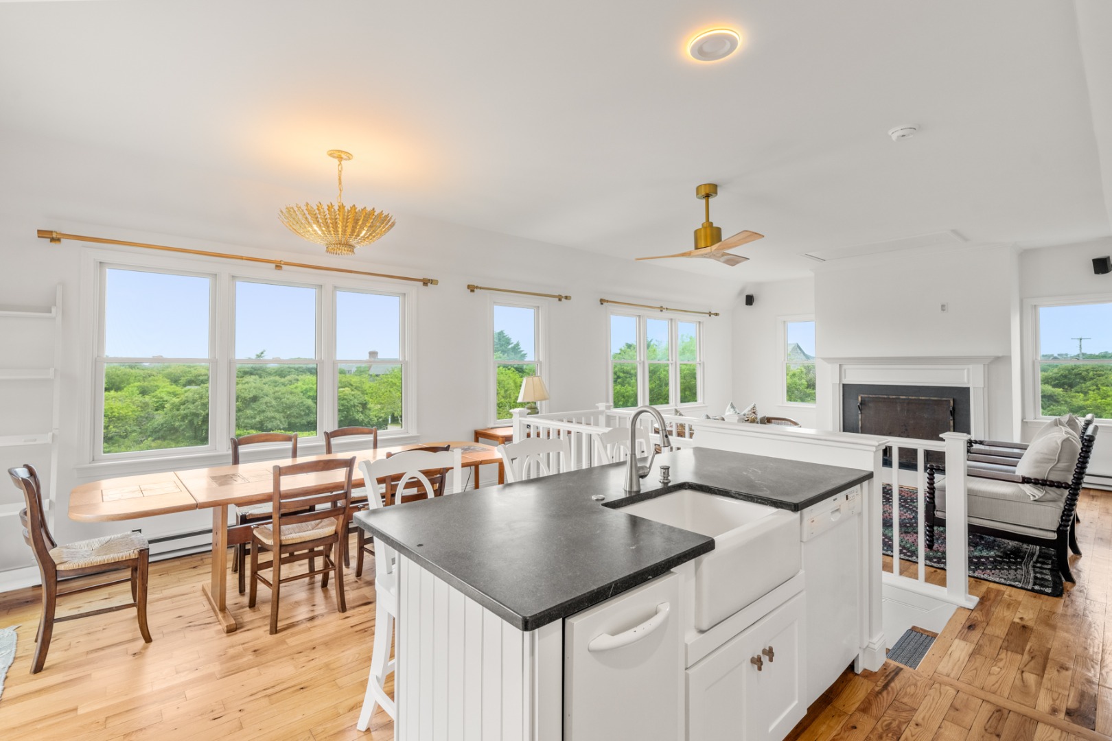 4 Berkley Street Nantucket, MA 02554 - Photo 14 of 47