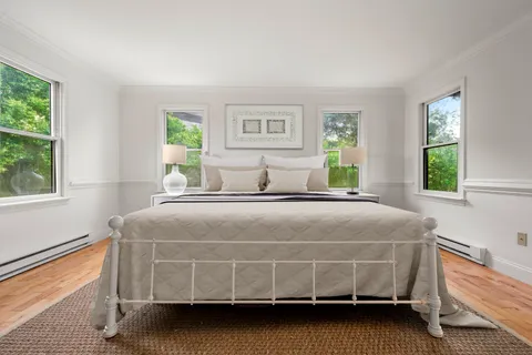 $2,099,000 | 4 Berkley Street, Nantucket, MA 02554