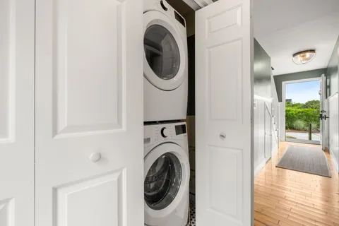 $2,099,000 | 4 Berkley Street, Nantucket, MA 02554