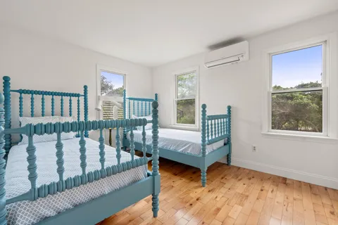 $2,099,000 | 4 Berkley Street, Nantucket, MA 02554