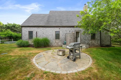 $2,099,000 | 4 Berkley Street, Nantucket, MA 02554