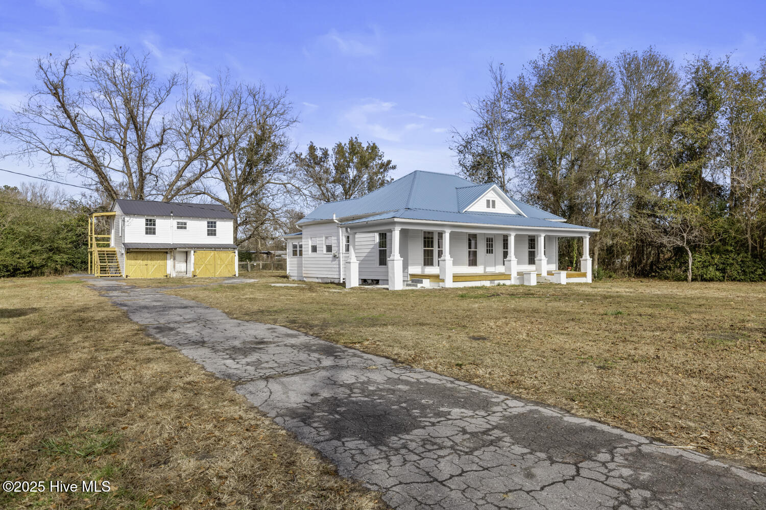 2880 Catherine Lake Road Richlands, NC 28574 - Photo 1 of 44 catherine-1