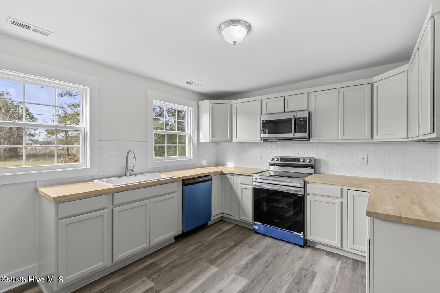 2880 Catherine Lake Road Richlands, NC 28574 - Photo 16 of 44 catherine-15