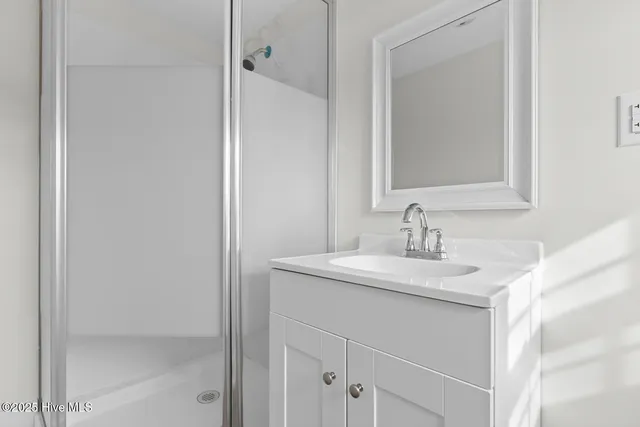 $415,000 | 2880 Catherine Lake Road, Richlands, NC 28574