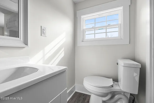 $415,000 | 2880 Catherine Lake Road, Richlands, NC 28574