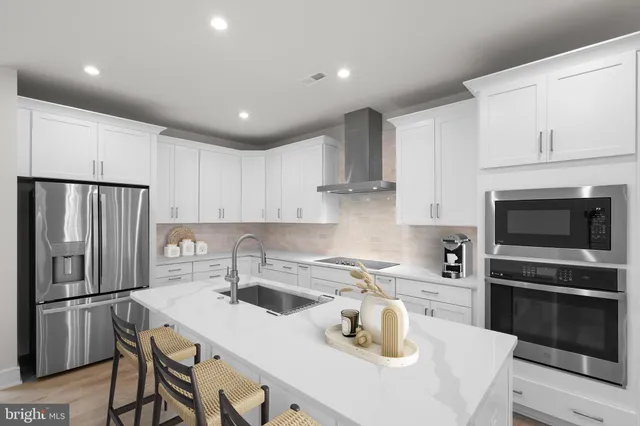 $719,686 | 1010 Captain Richards Court, Marshall, VA 20115