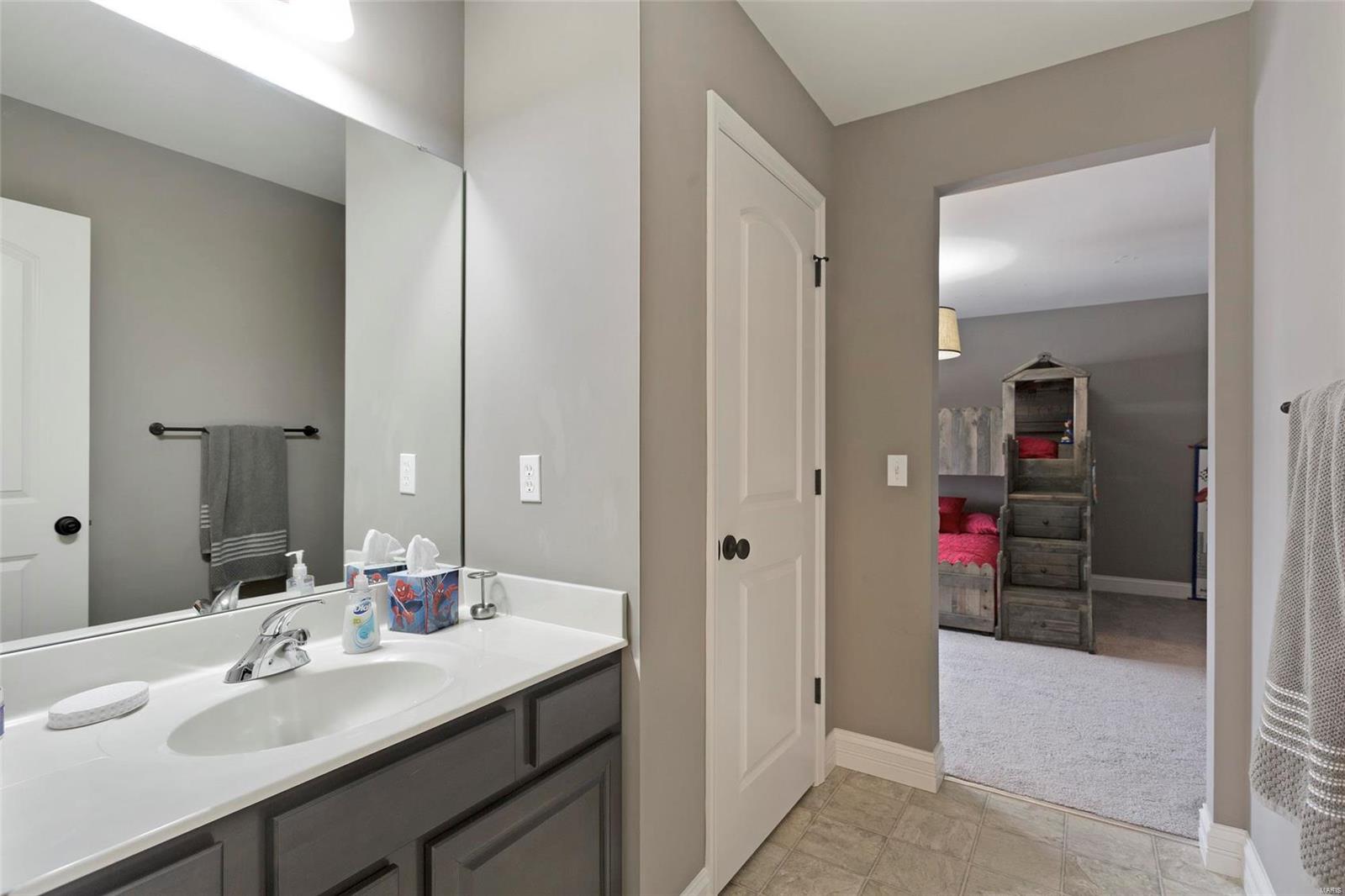 1597 Beckham Ridge Court St. Louis, MO 63146 - Photo 26 of 45