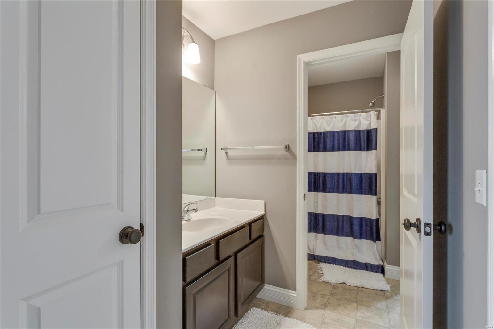 1597 Beckham Ridge Court St. Louis, MO 63146 - Photo 31 of 45