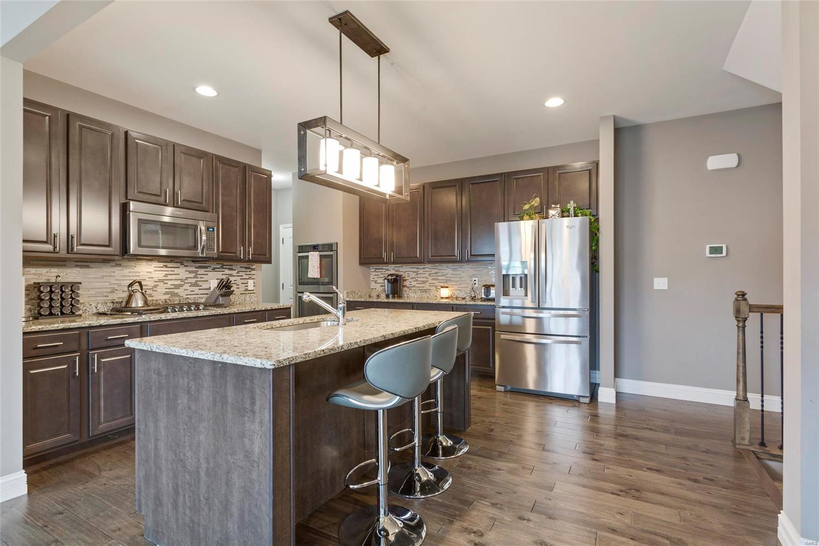 1597 Beckham Ridge Court St. Louis, MO 63146 - Photo 8 of 45