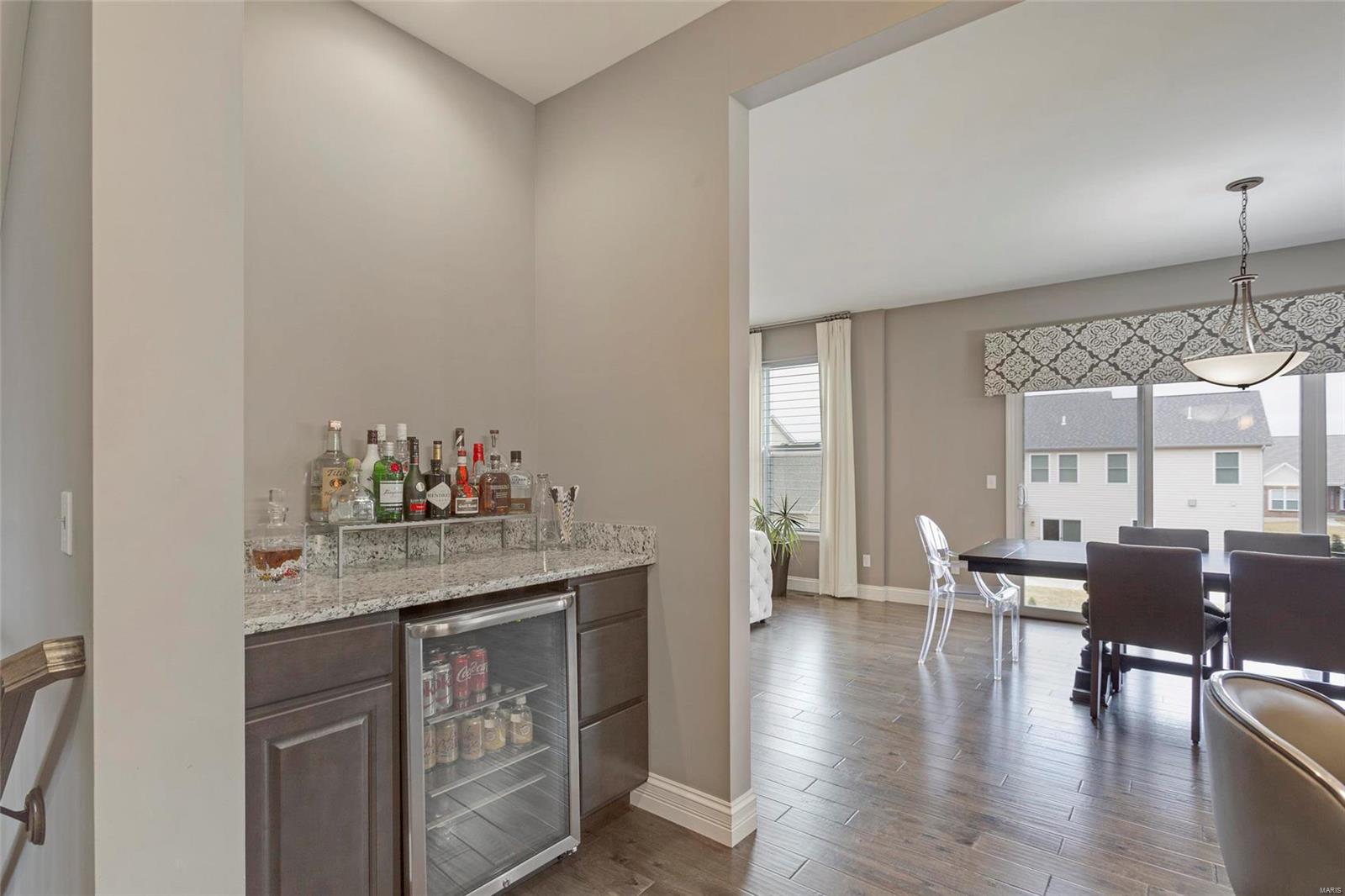 1597 Beckham Ridge Court St. Louis, MO 63146 - Photo 10 of 45