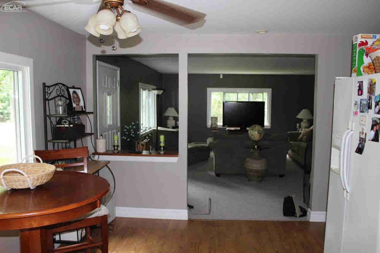 11380 East Mt Morris Road Davison, MI 48423 - Photo 19 of 34 21187706-18.JPG