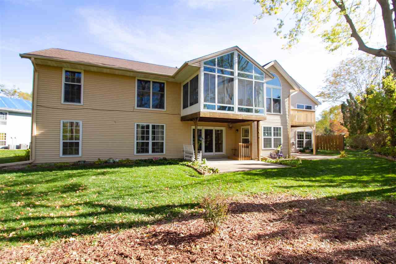 3920 Glass Road Northeast, Unit B Cedar Rapids, IA 52402 - Photo 17 of 19 Gallery Image 17