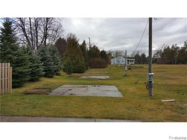 8849 Lakeshore Road Lexington, MI 48450 - Photo 7 of 20