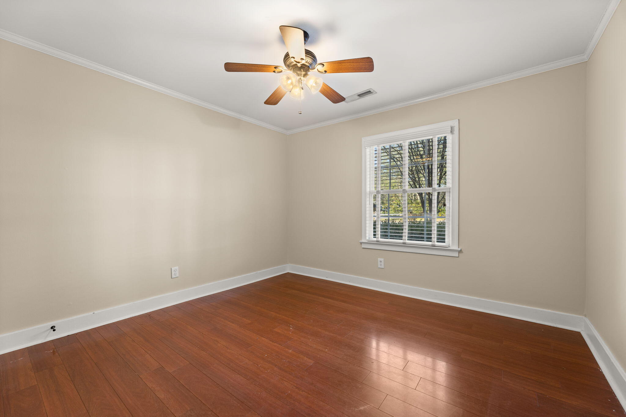33 Rahn Road Charleston, SC 29407 - Photo 16 of 17 16-web-or-mls-Interior-12