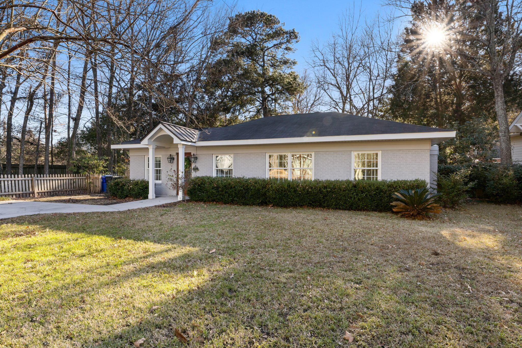 33 Rahn Road Charleston, SC 29407 - Photo 2 of 17 2-web-or-mls-Exterior-2