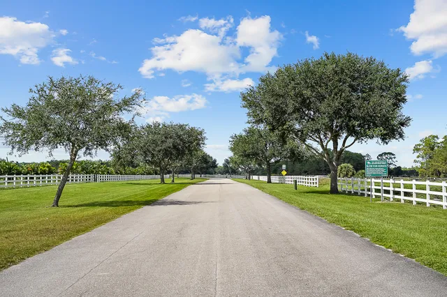 $2,250,000 | 2986 Southwest Trailside Path, Stuart, FL 34997