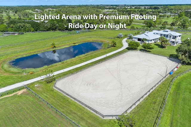 a view of a house with a yard balcony