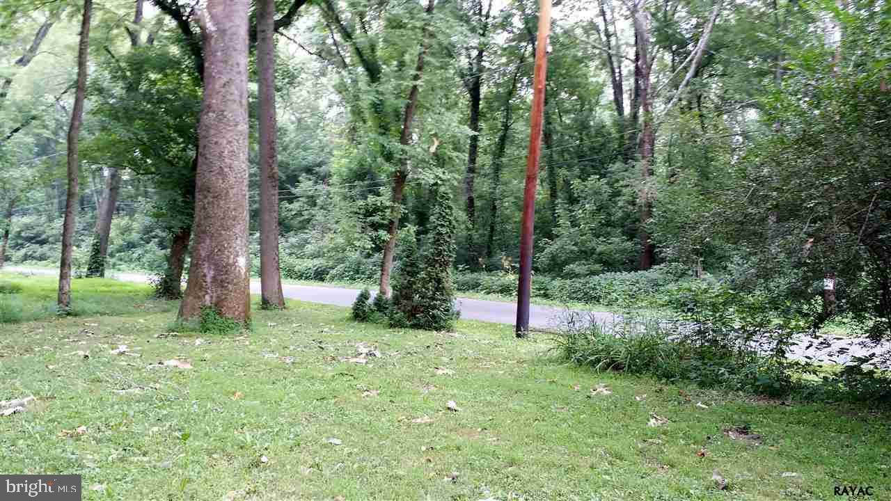 628 Pine Road Palmyra, PA 17078 - Photo 17 of 19 Gallery Image 17