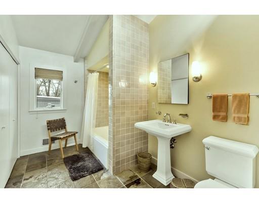 63 Walnut Road Swampscott, MA 01907 - Photo 12 of 24 Gallery Image 12