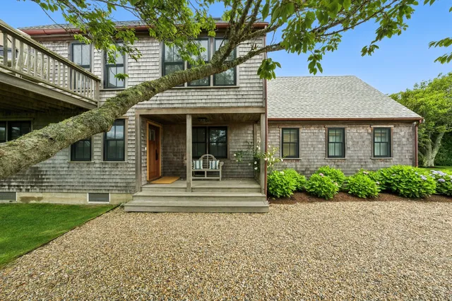 $4,500,000 | 44 Sankaty Road, Nantucket, MA 02554