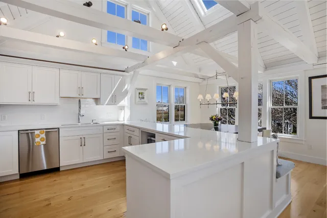 $4,500,000 | 44 Sankaty Road, Nantucket, MA 02554